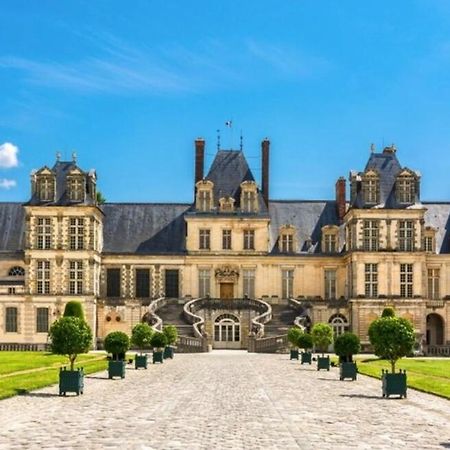 Appartamento Le Saphir Easy Parking Comfort Fontainebleau Esterno foto